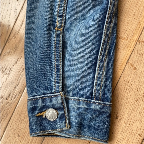 Levis Denim Jacket (XS) - Picture 10 of 10